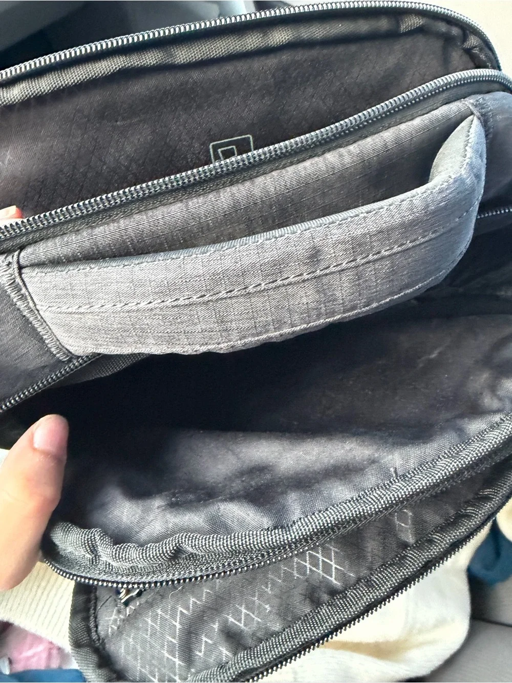 Samsonite Business‎ Backpack Gray Laptop Travel Work Bag NWT Modern Utility